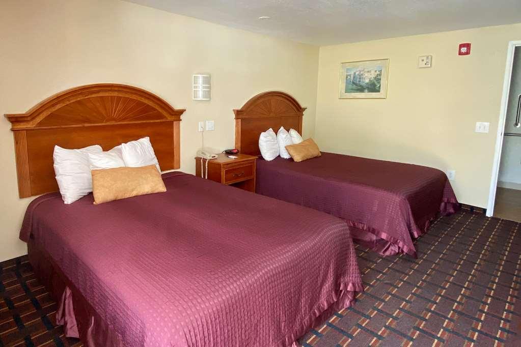 Knights Inn Punta Gorda Habitación foto